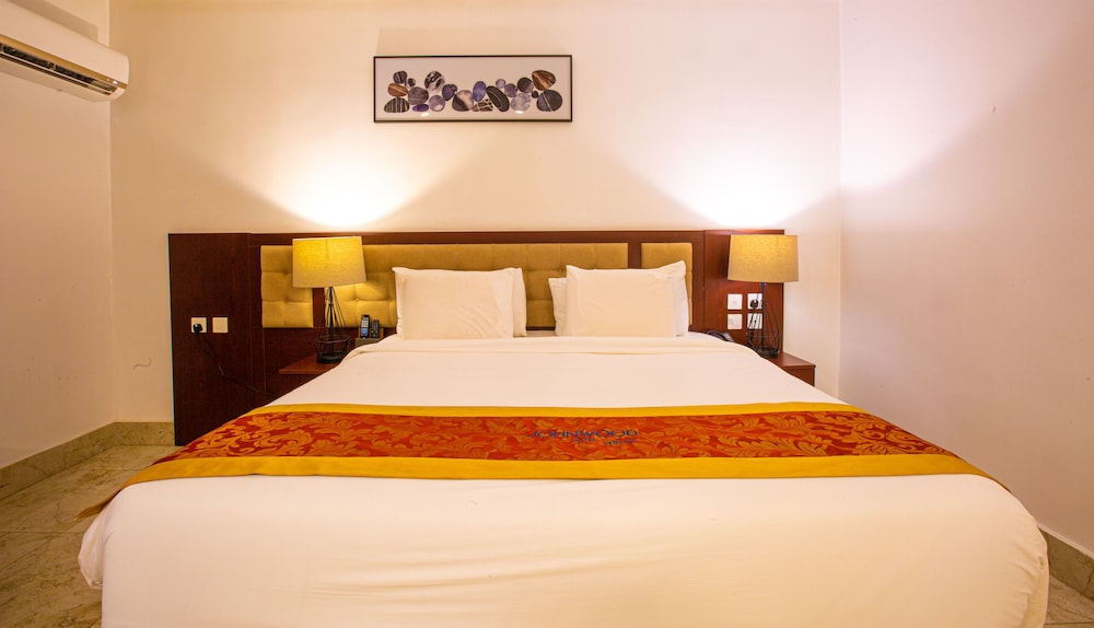 Deluxe Room - Photo 2