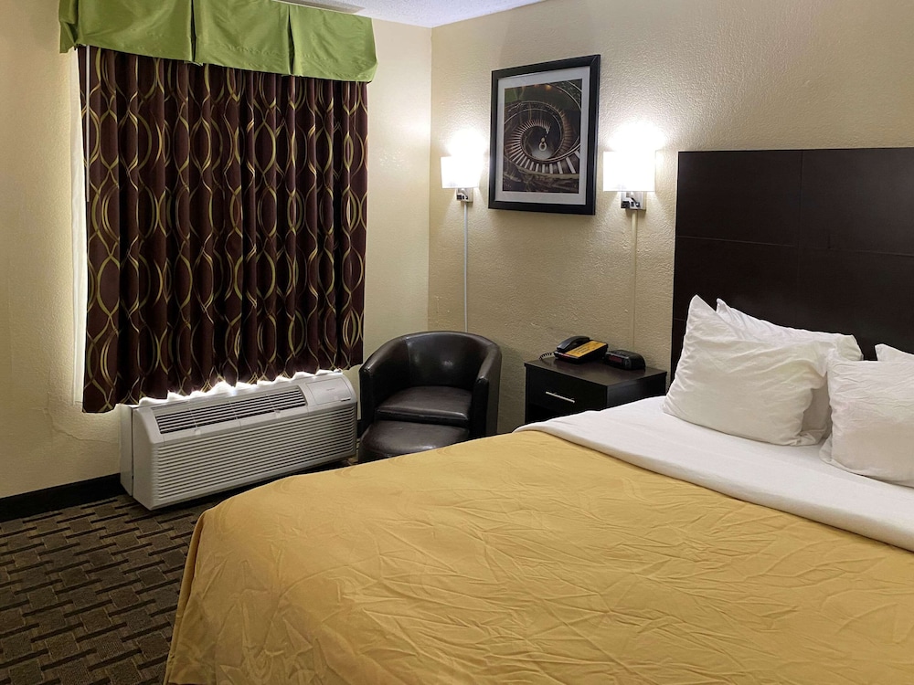 Business Room, 1 Queen Bed - Photo 4