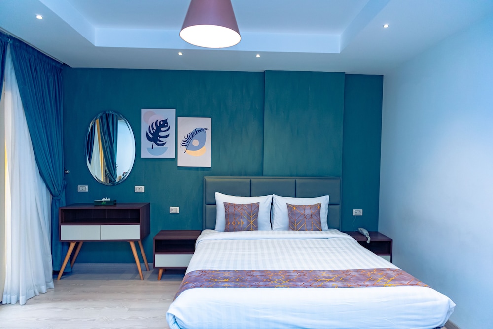 Superior Double Room, Pool View - Photo 2