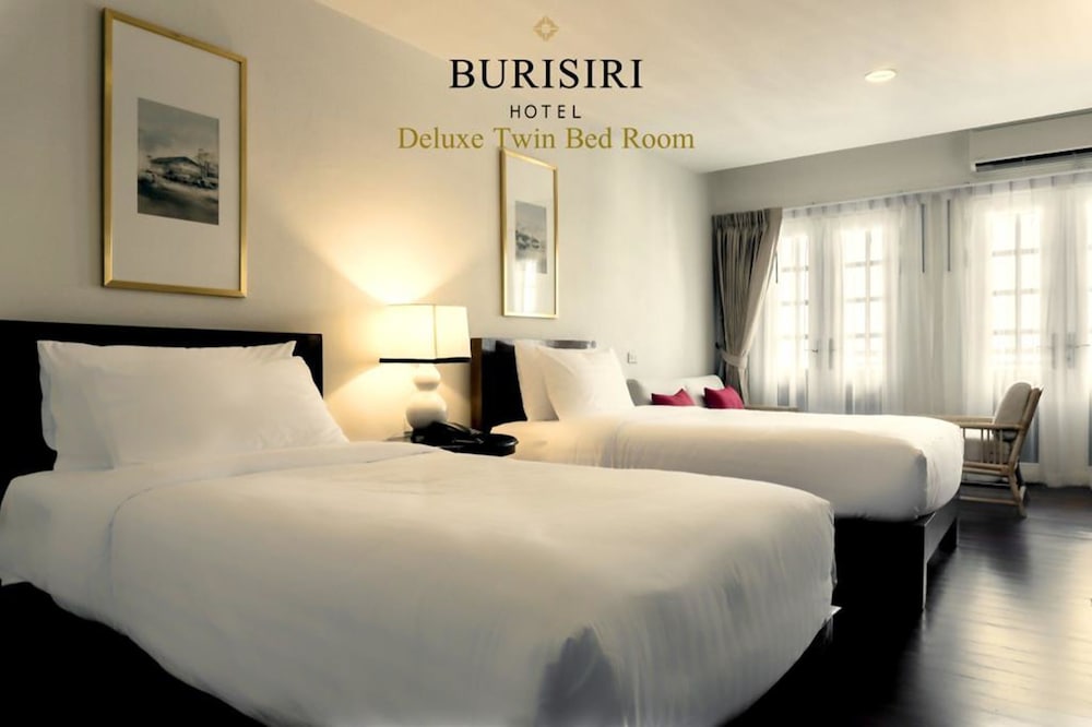 Deluxe Twin Room photo 2