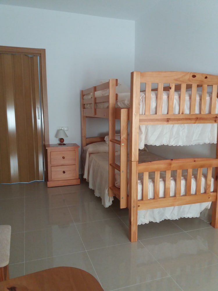 House, 3 Bedrooms photo 3