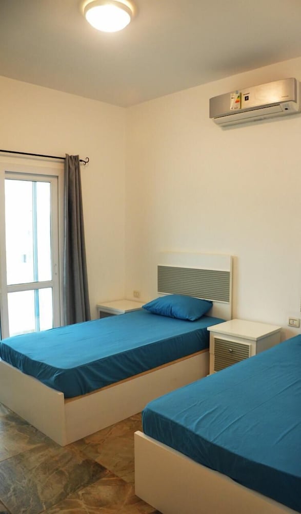 Bungalow, 3 Twin Beds, Sea View (Triple) photo 1