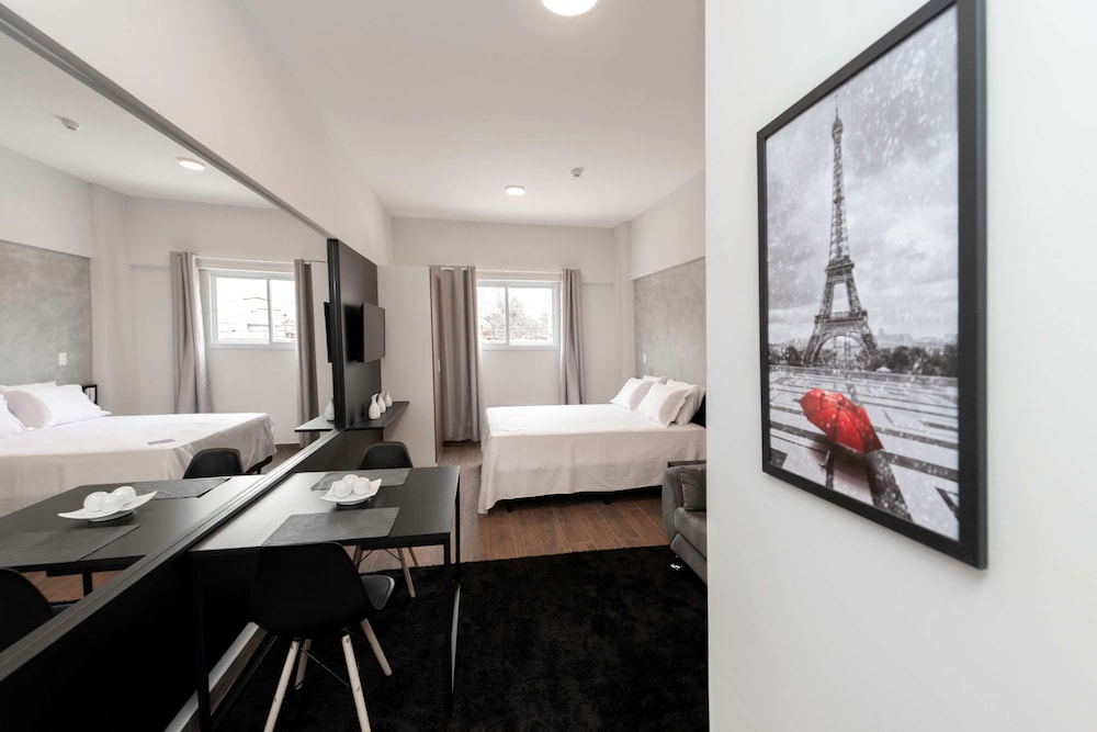 Standard Room, 1 Queen Bed - Photo 9