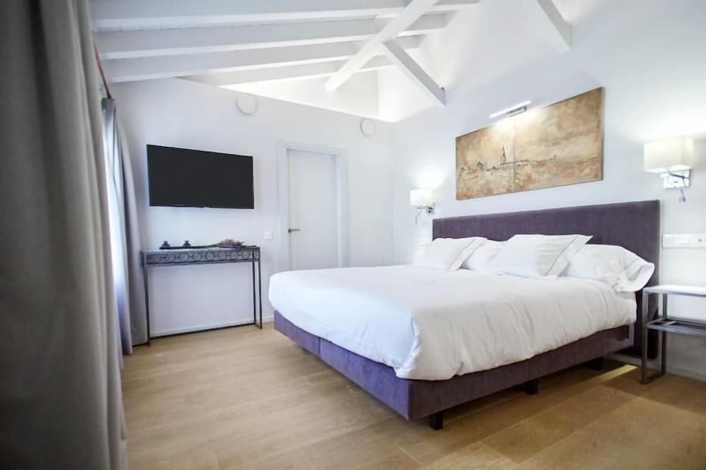 Double Room (Boutique) - Photo 4
