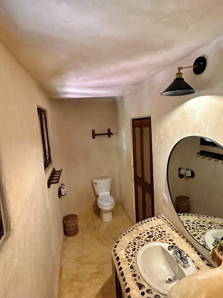 Standard Room - Photo 14