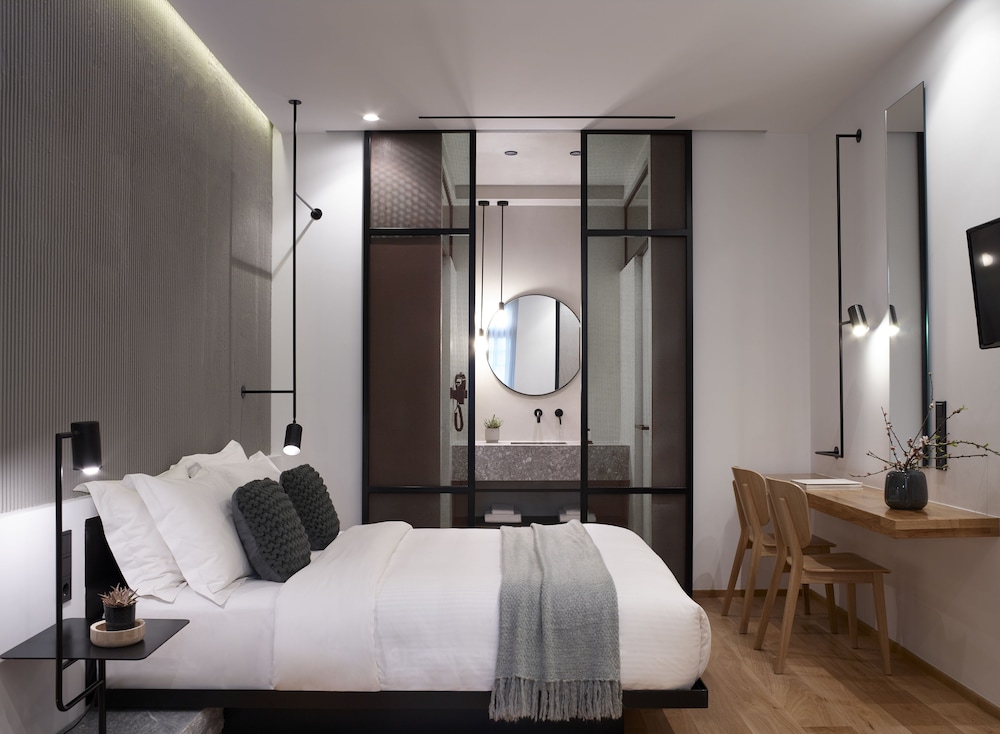 Junior Suite, Courtyard View photo 2