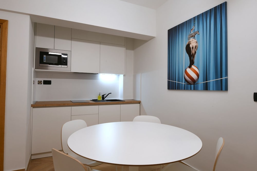 Apartment, Mountain View (A4) photo 2