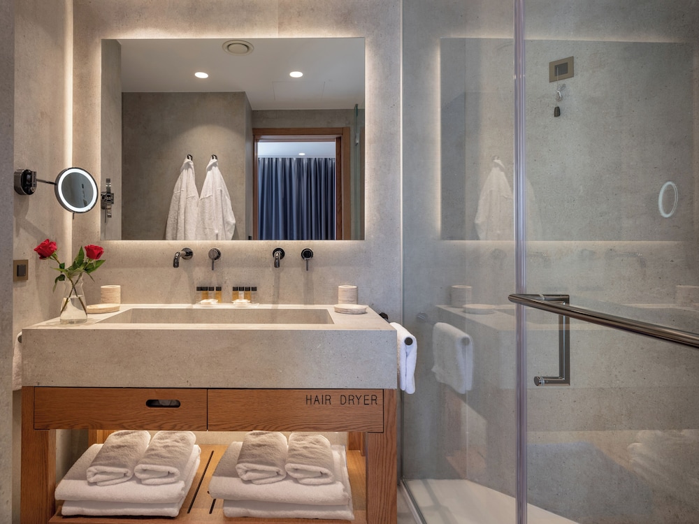 Luxury Quadruple Room, Sea View