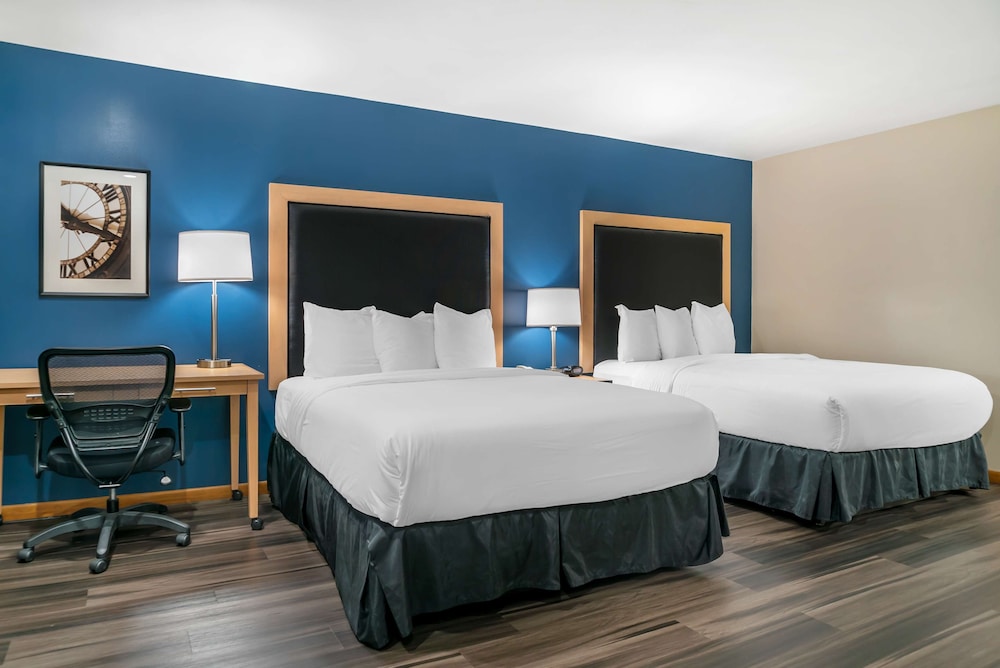 Standard Room, 2 Queen Beds, Accessible, Refrigerator & Microwave photo 1