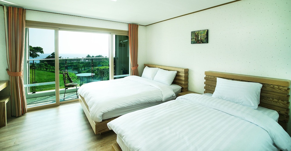 Deluxe Twin Room, Kitchen