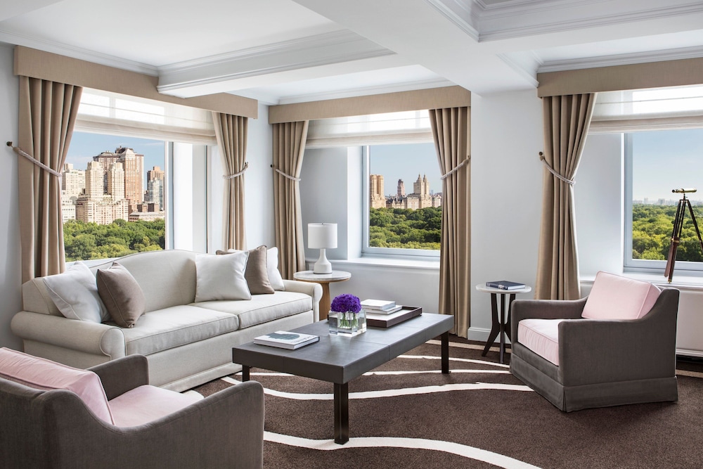 Premier Suite, 1 Bedroom, Park View thumbnail 5