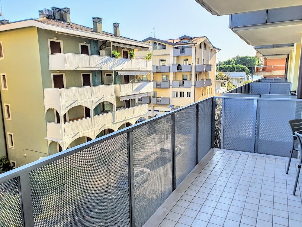 Junior Suite, Kitchenette, Sea View (For 2 People)