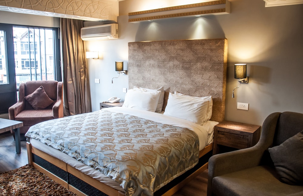 Super Deluxe Room - Photo 2