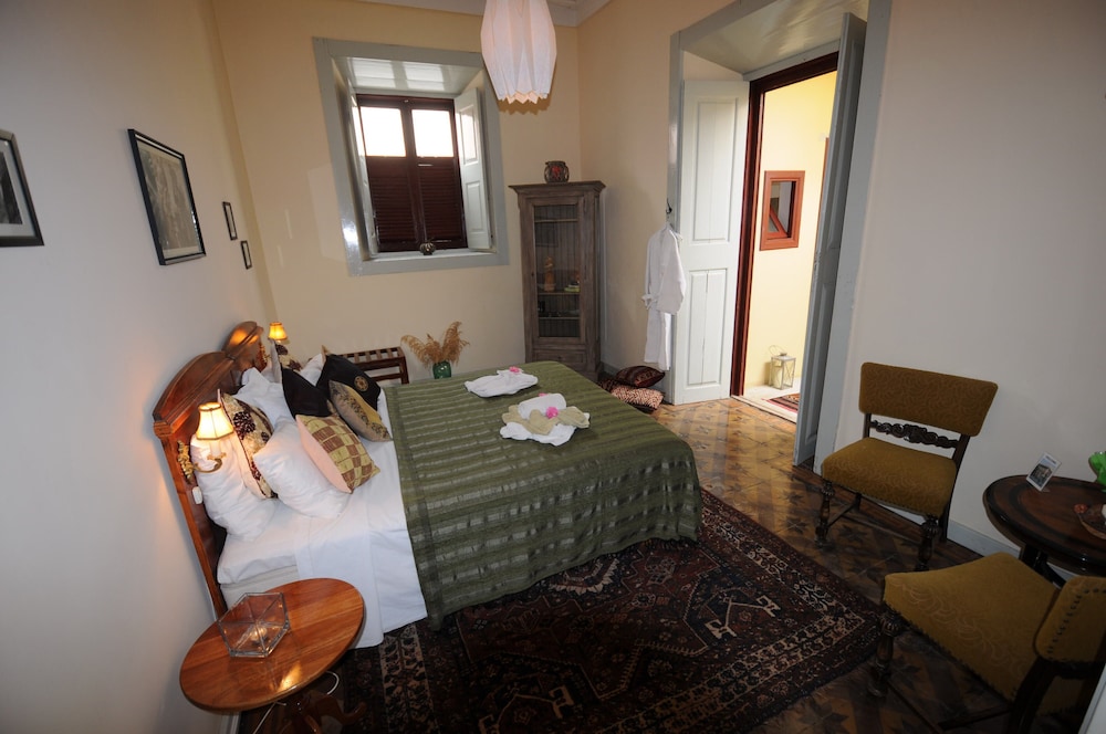 Room 7 - With private bathroom inside - Second Floor photo 1
