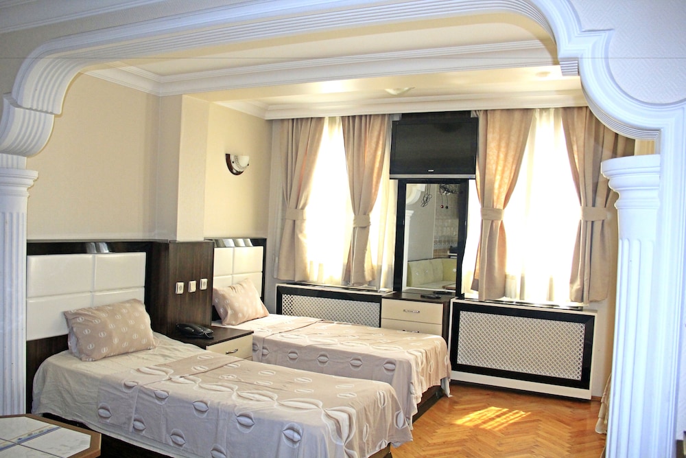 Family Suite photo 2