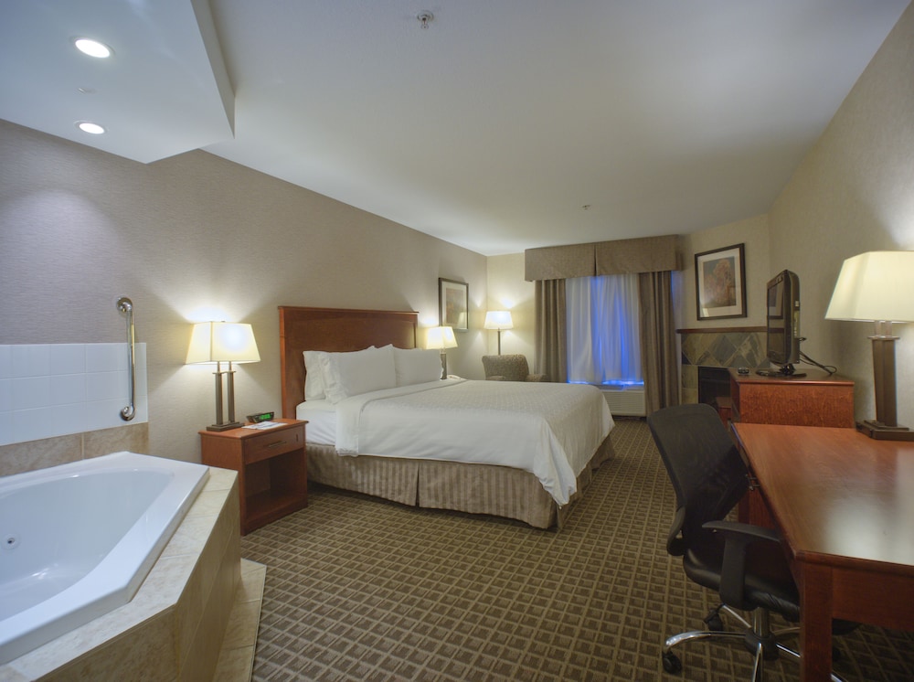 Suite, 1 King Bed, Fireplace (Jetted Tub) - Photo 2