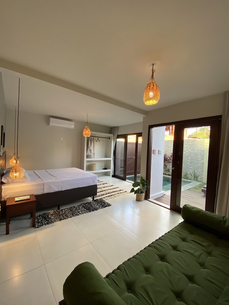 Premium Chalet, 2 Bedrooms, Refrigerator