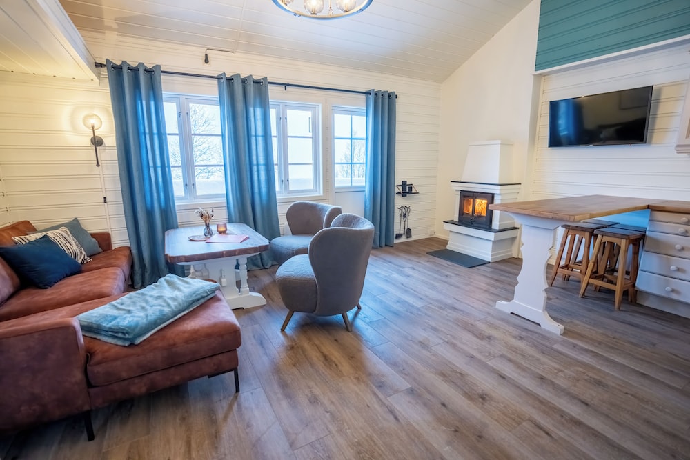 Traditional Cabin, 2 Bedrooms, Mountain View