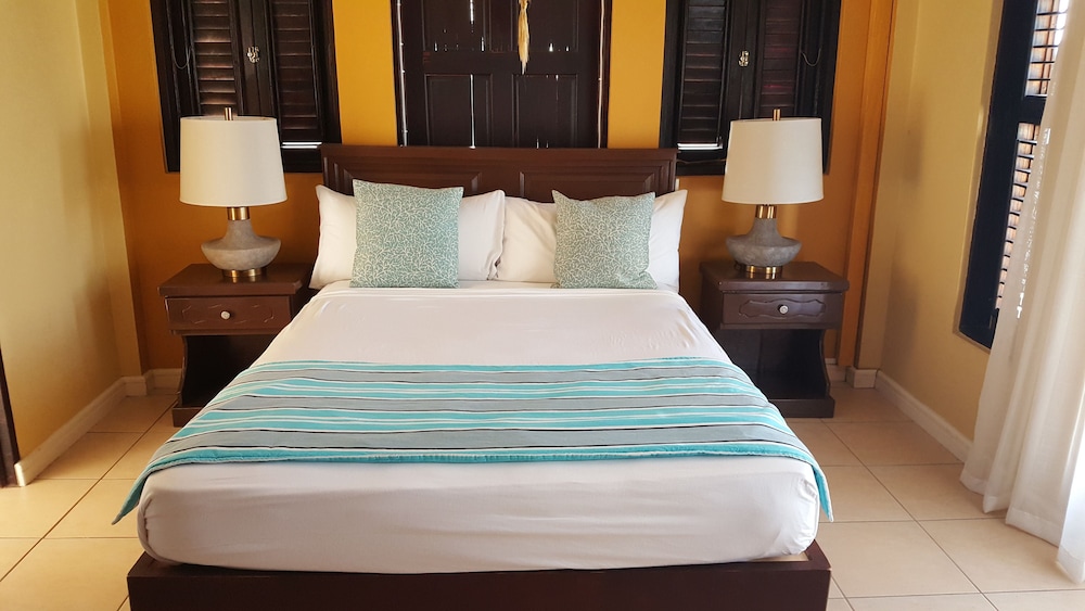 Deluxe Apartment, 2 Bedrooms, Pool View, Oceanfront photo 2