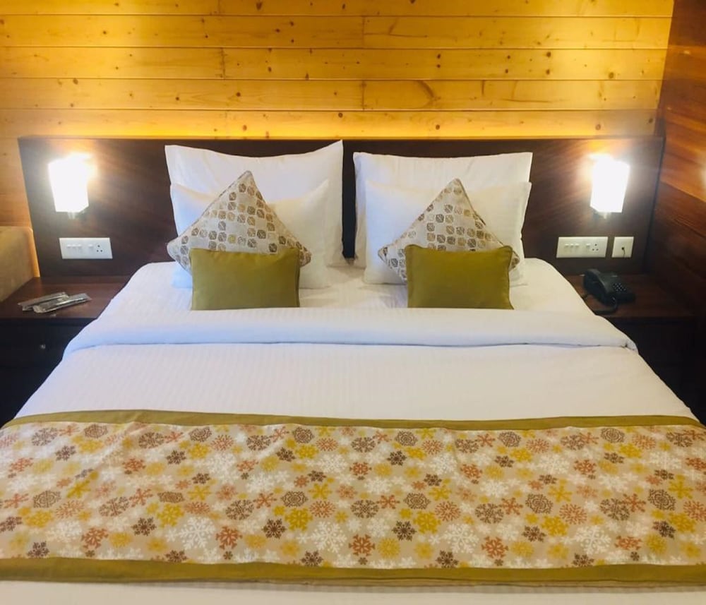 Premium Room - Photo 19