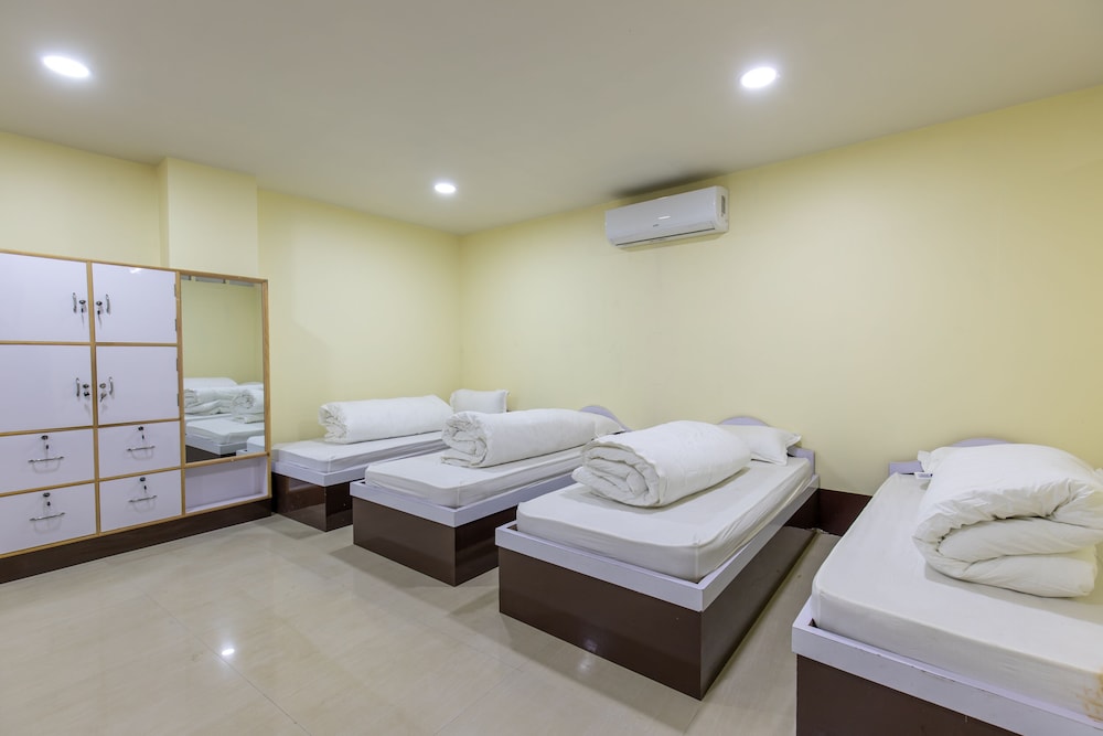 Standard Room - Photo 7