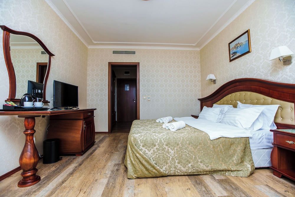 Basic Double Room photo 1