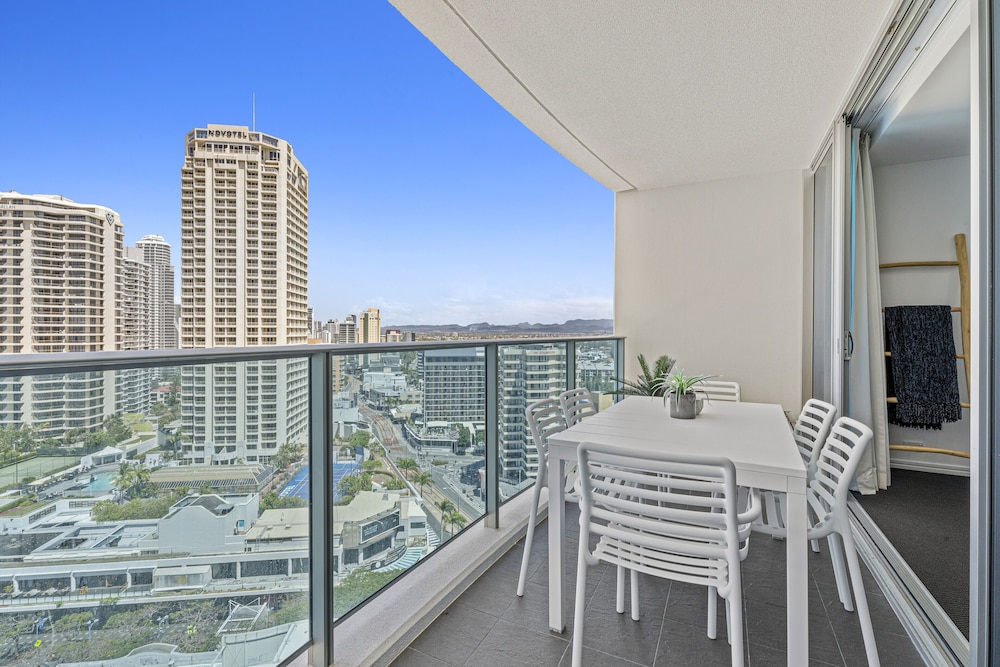 Premium Apartment photo 2