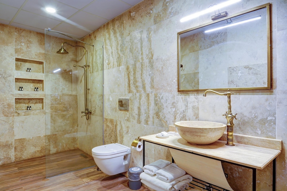 Superior Twin Room - Photo 8