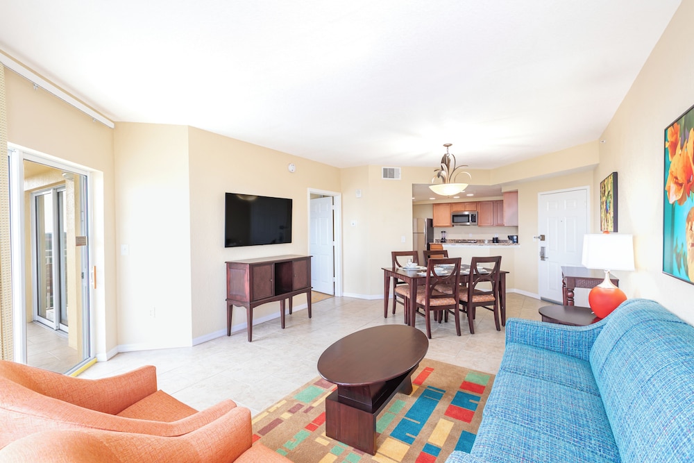 King One Bedroom Suite, Kitchenette - Photo 3