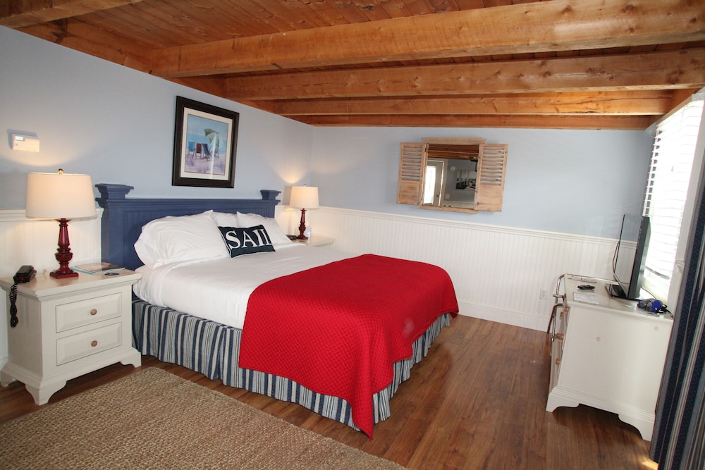 King Deluxe Suite photo 2