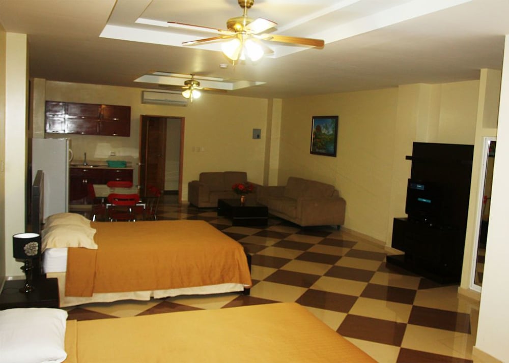 Room, 2 Queen Beds