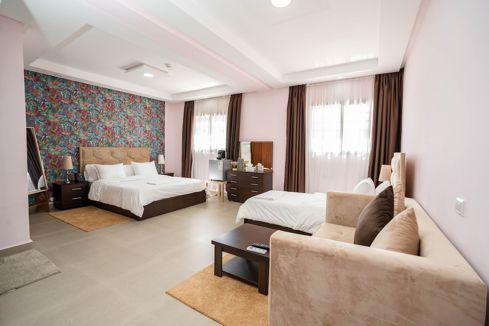 Junior Triple Room photo 2