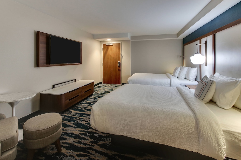 Suite, 1 Bedroom photo 2