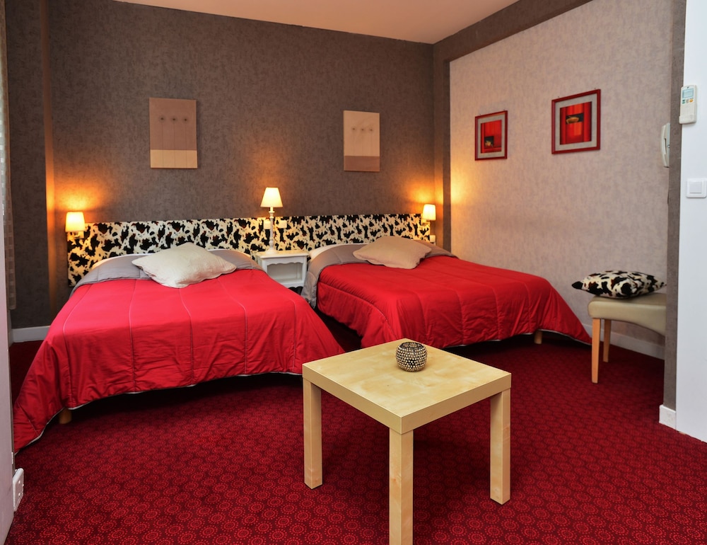 Comfort Quadruple Room, 2 Double Beds photo 2