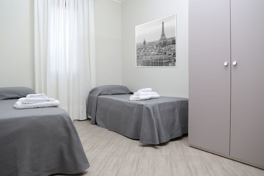 Deluxe Apartment, 2 Bedrooms (4 pax) photo 1