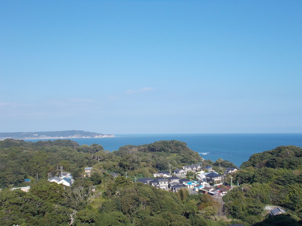 [Non-Smoking] Twin Room (2 Beds)/ Ocean View - Photo 11