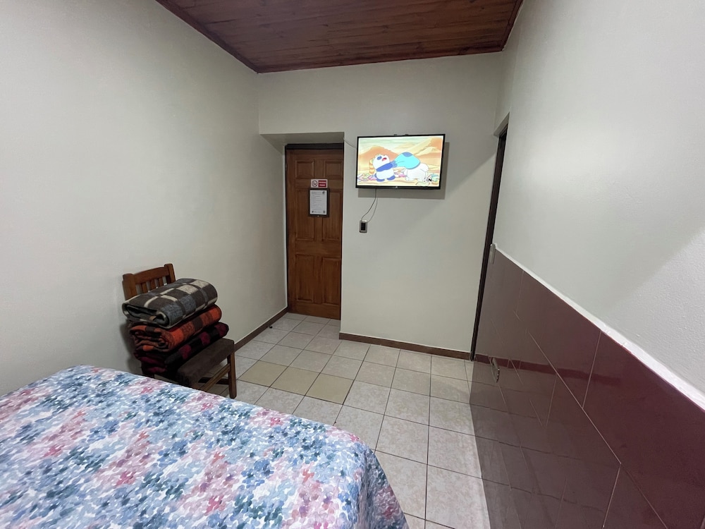 Comfort Room, 1 Bedroom, Ensuite, Courtyard Area photo 2