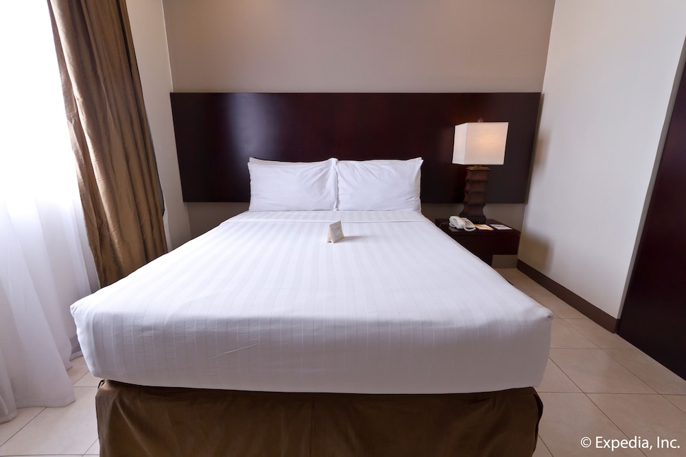 Superior Suite - Photo 5