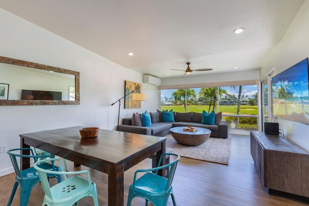 Condo, 2 Bedrooms
