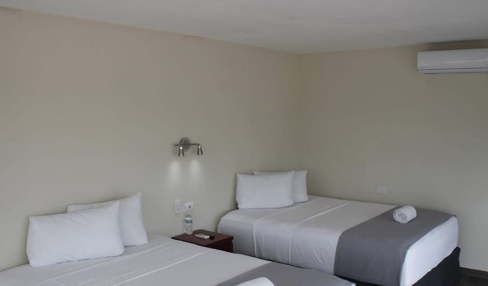 Classic Double Room, 2 Double Beds, Non Smoking