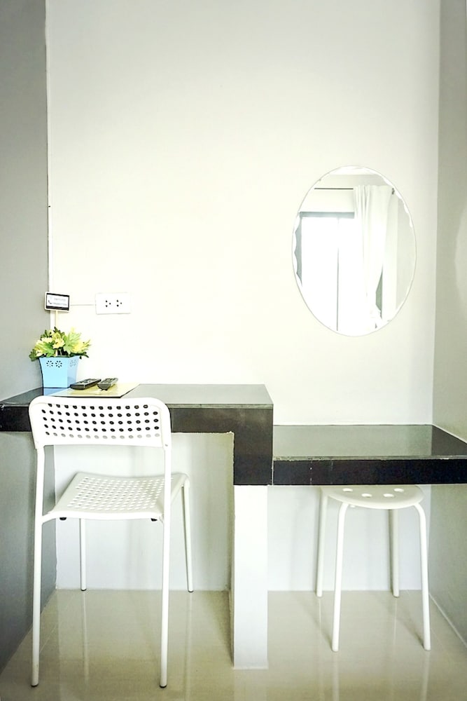 1 Bedroom photo 3