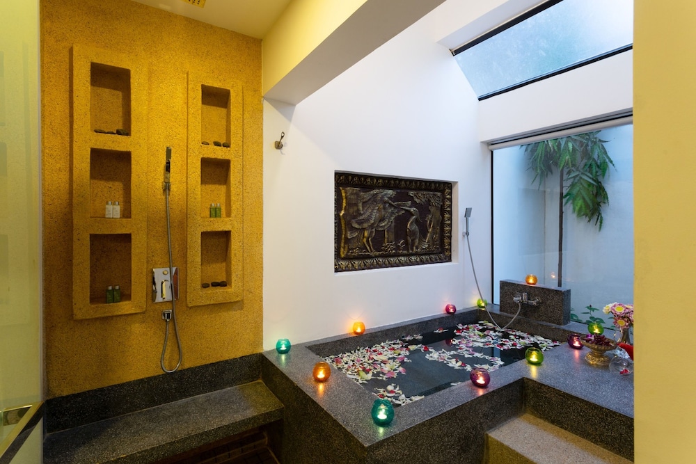 Residence Suite - Photo 9
