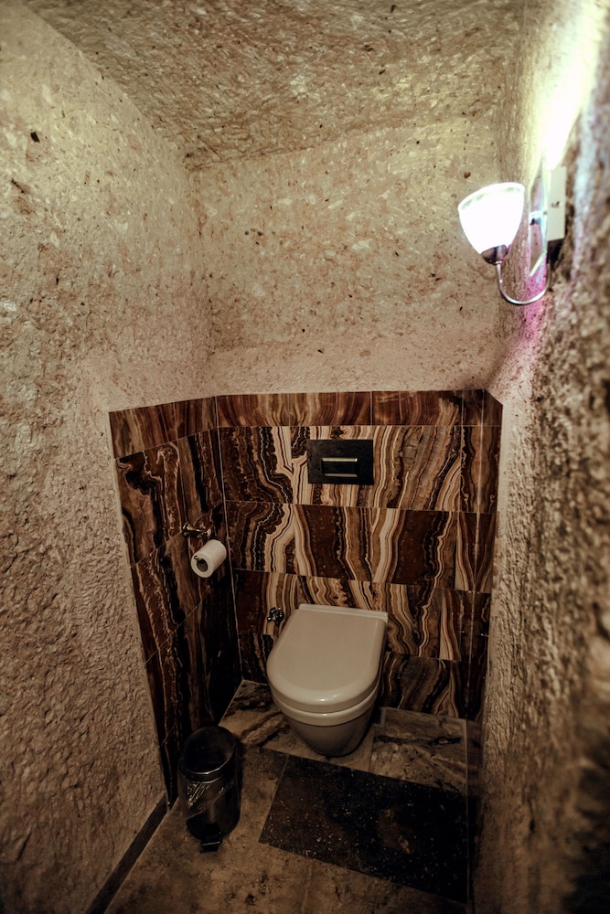 Royal Suite photo 2