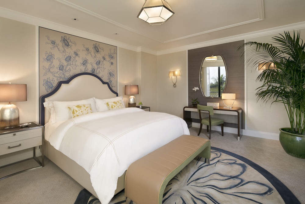 Premium Suite, Partial Ocean View