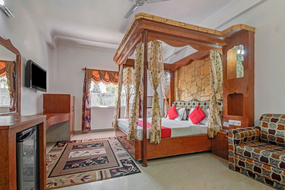 Suite, 1 Queen Bed photo 2