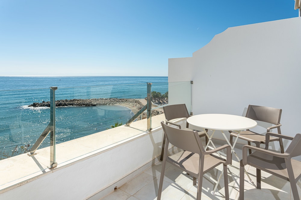 Grand Double Room, Terrace, Sea View (3 Adults) - Photo 4