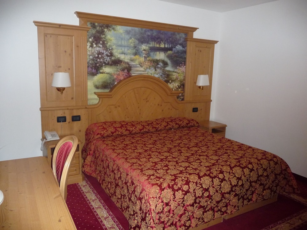 Comfort Double Room, Mountain View photo 2