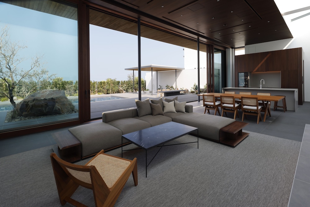 Masterpiece, Non-Smoking,Private Dining Plan