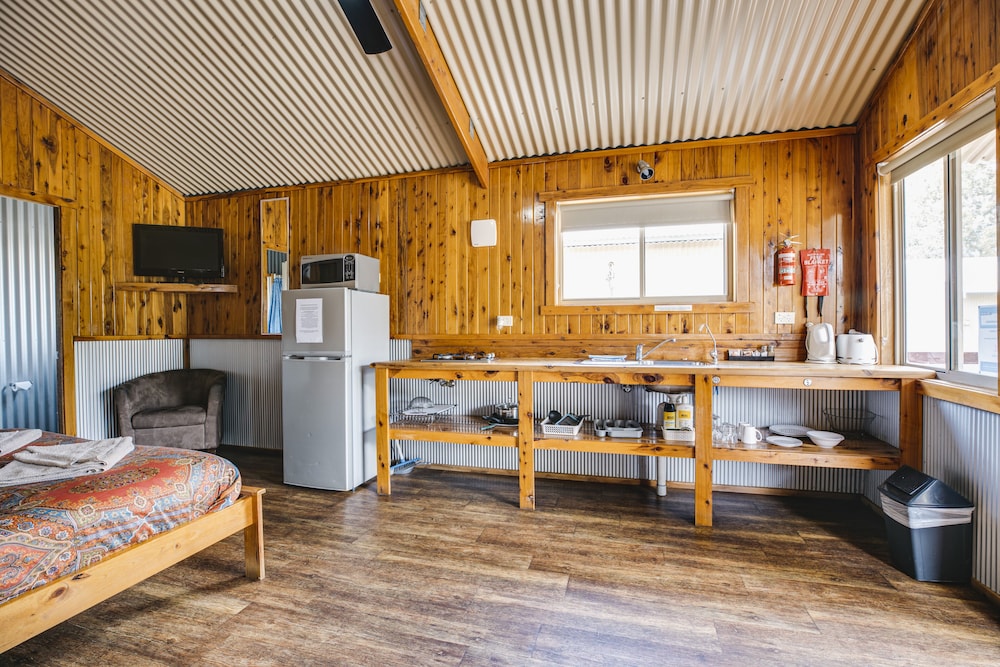 Deluxe Cabin photo 1