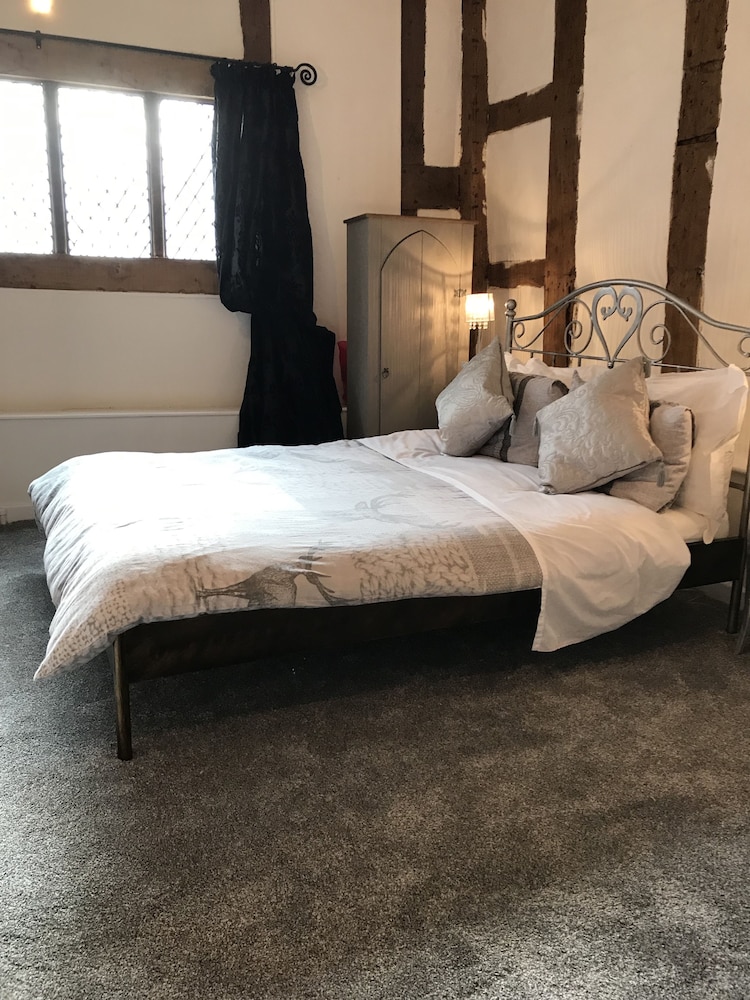 Deluxe Suite, Multiple Beds, Ground Floor photo 3